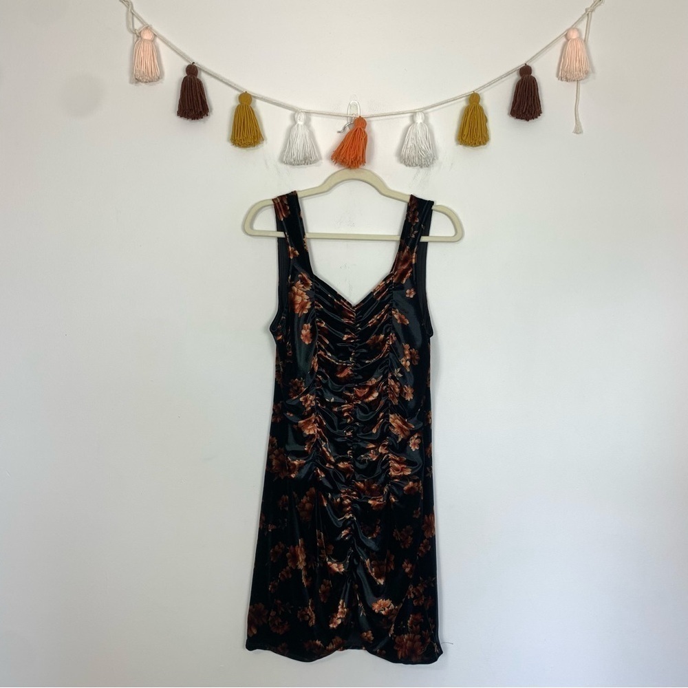 Free Press Velvet Ruched Mini Dress Size XL - Picture 2 of 10